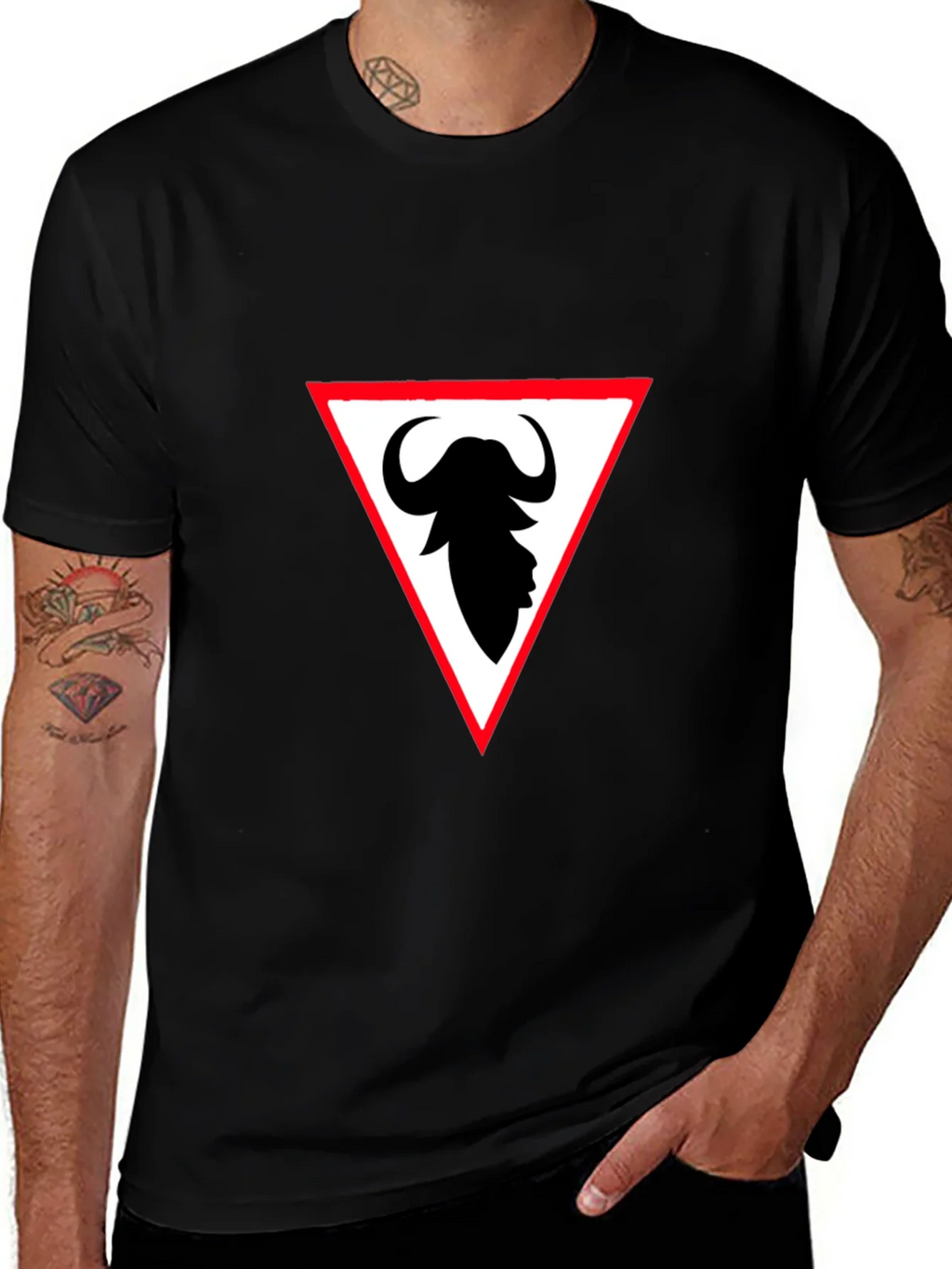 Buffalo Silhouette Tee - Stylish Graphic Print Shirt